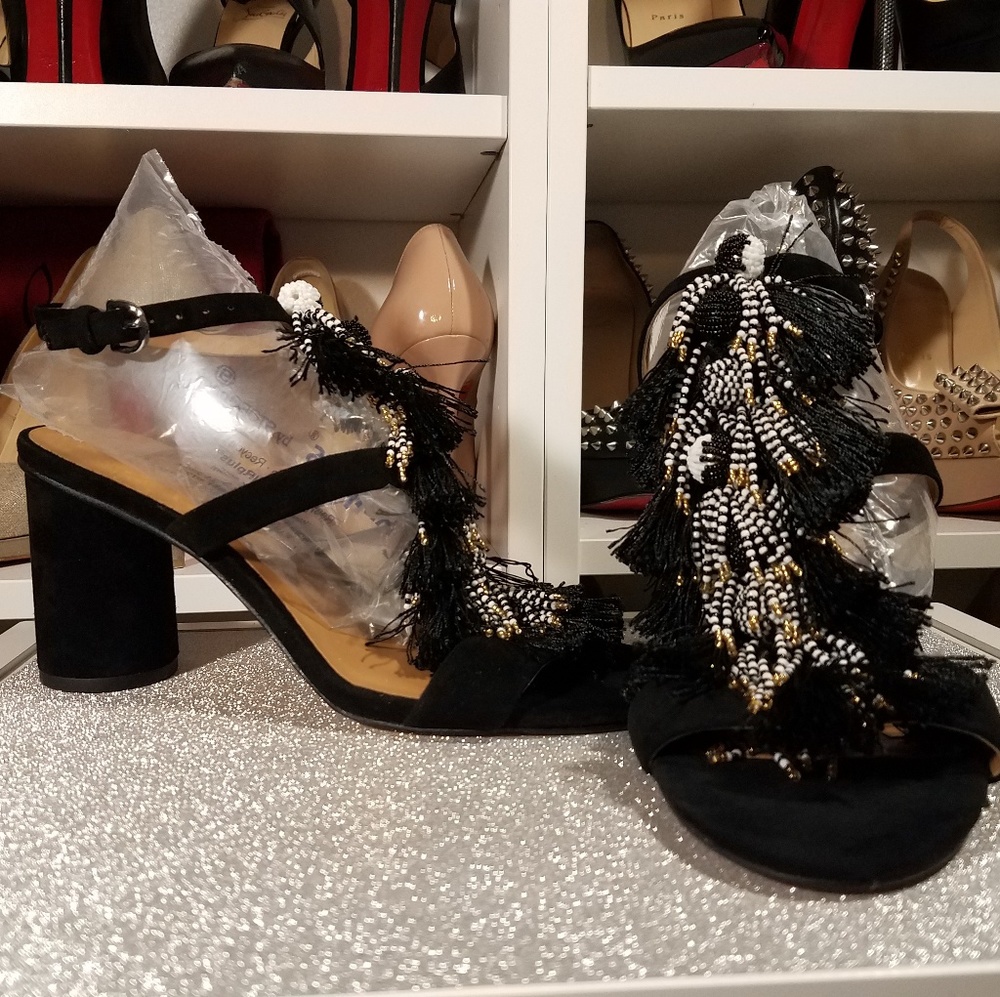 💖SANDALS💖 - Picture 2 of 3